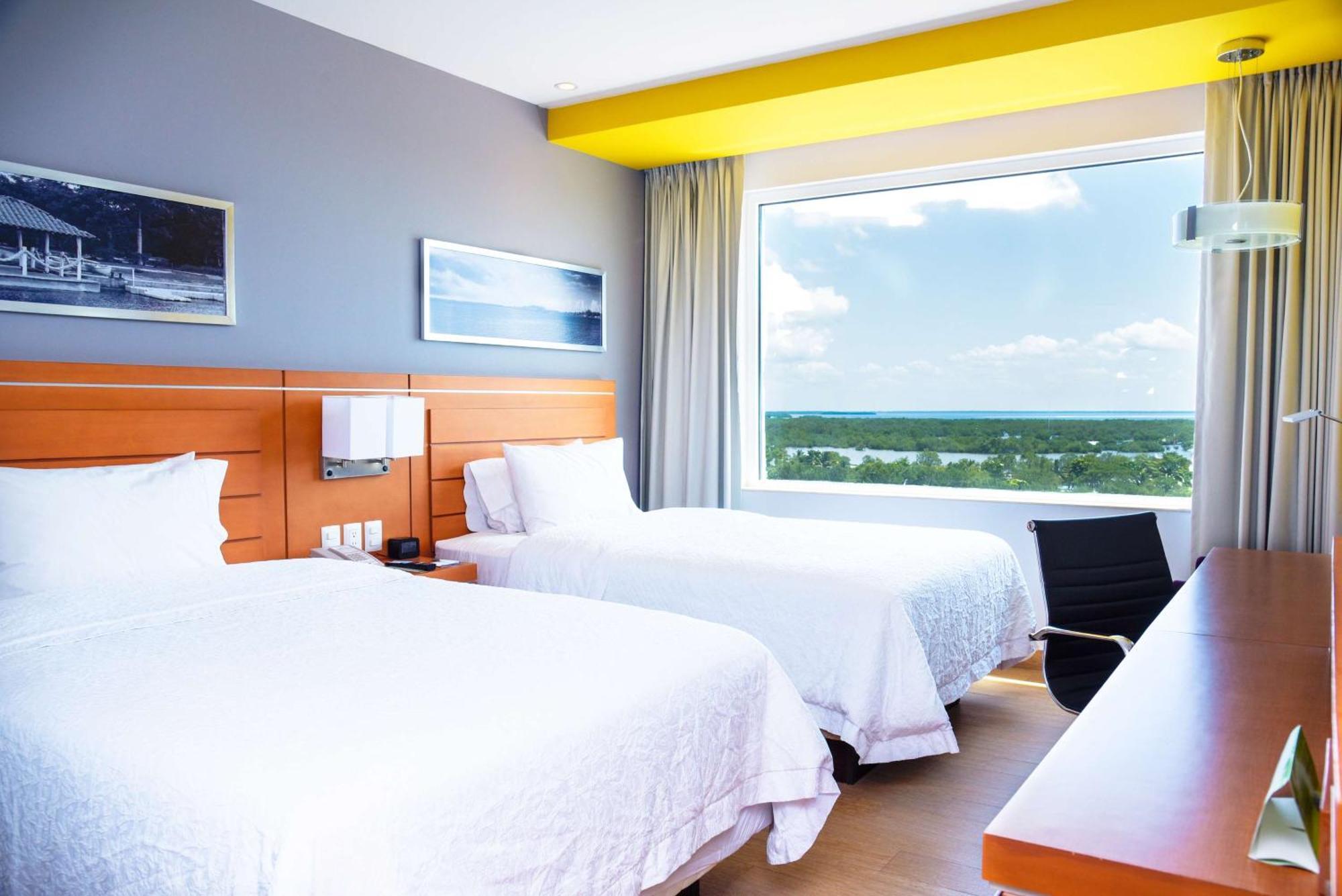 Hampton Inn & Suites By Hilton Paraíso מראה חיצוני תמונה