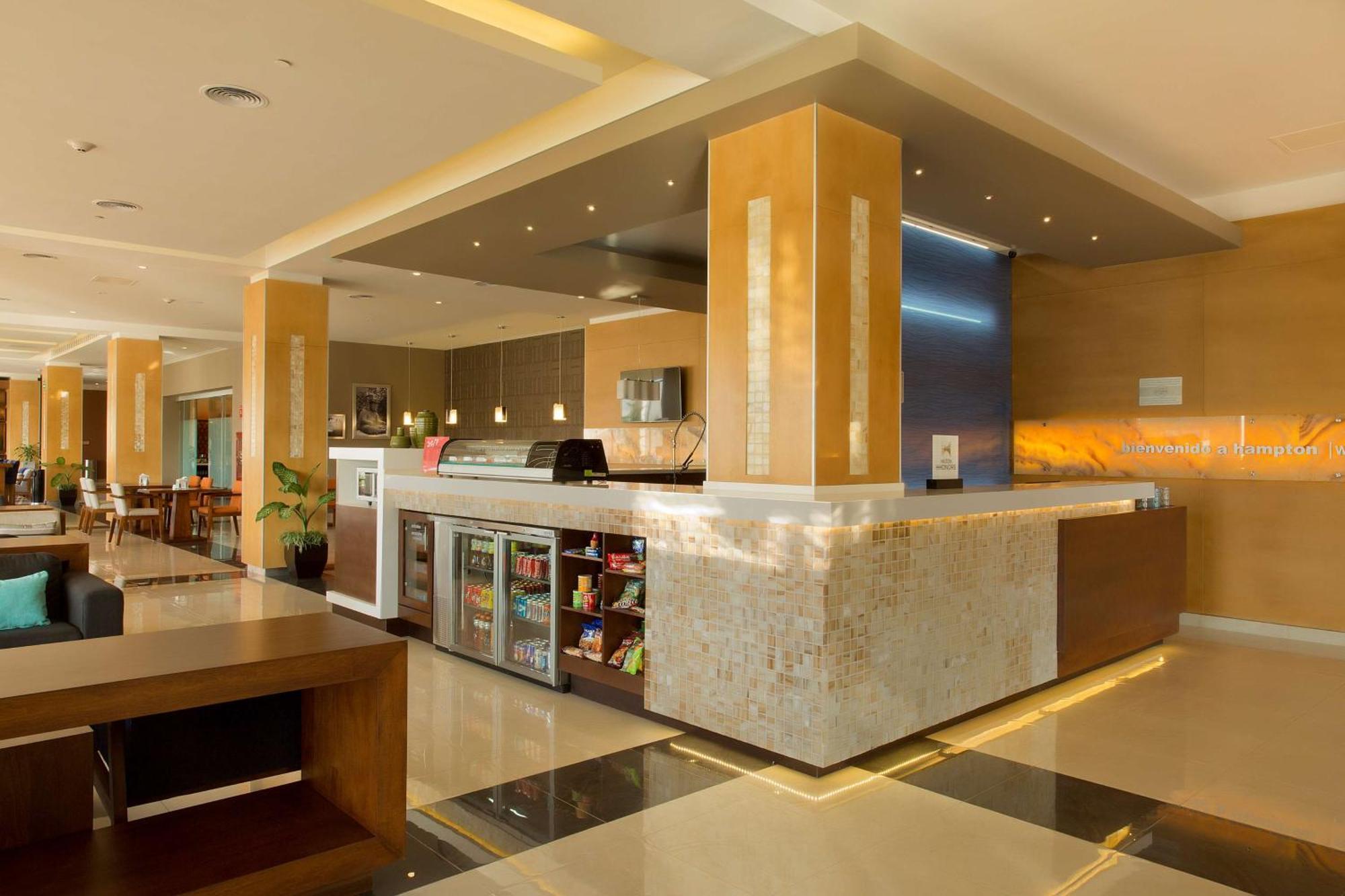 Hampton Inn & Suites By Hilton Paraíso מראה חיצוני תמונה