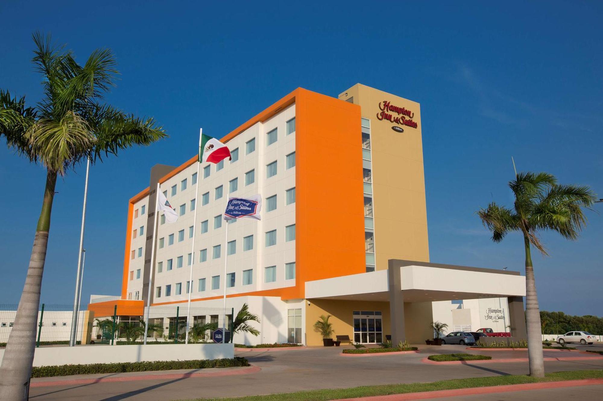 Hampton Inn & Suites By Hilton Paraíso מראה חיצוני תמונה